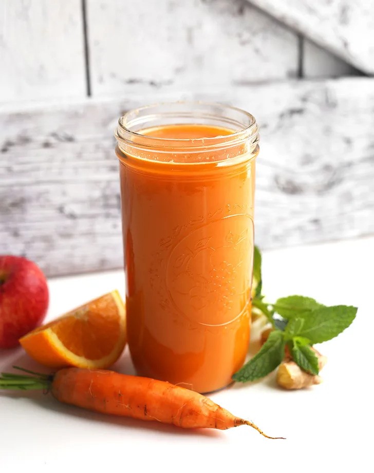 15 Healthy Juice Recipes with Nutritionist Advice for Preparing It at Home