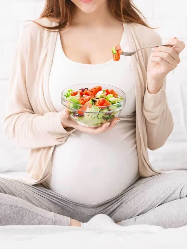 WORLD’S TOP 10 PREGNANCY SUPERFOODS FOR HEALTHY GROWTH OF BABY